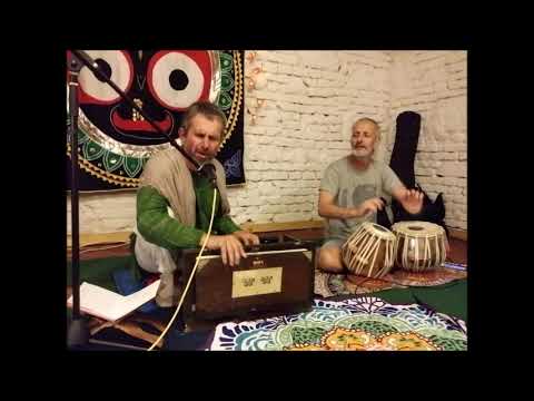 2019.07.19 Kirtan mit Raman Reti Dasa