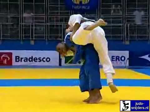 Judo 2010 PJC World Cup Sao Paulo: Pessanha (BRA) - Liparteliani (GEO) [-90kg] final
