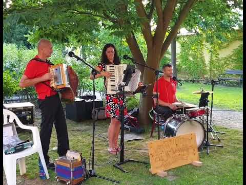 ŠUMAVÁCI - Byla noc krásná májová