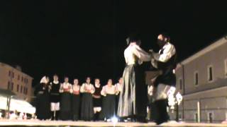 preview picture of video 'ozieri  gruppo folk beata vergine del rimedio di ozieri sa presentada'