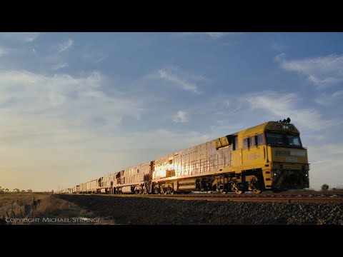 Pacific National PM5 Container Freight Train - PoathTV Australian Railways
