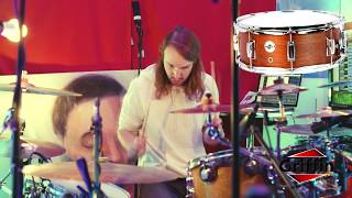 Video thumbnail for Cheapest Snare Drum on Amazon. Reduce Buzz, & tune heads will Improve sound quality. Griffin by GeekStands