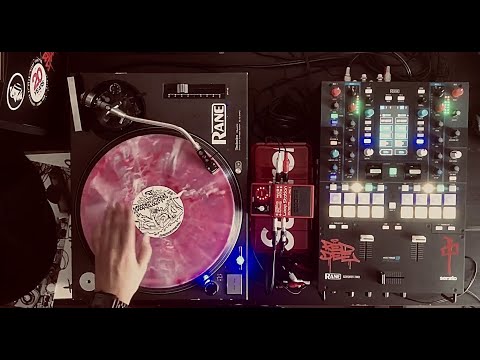 Turntable vs. Loop Station vol. I