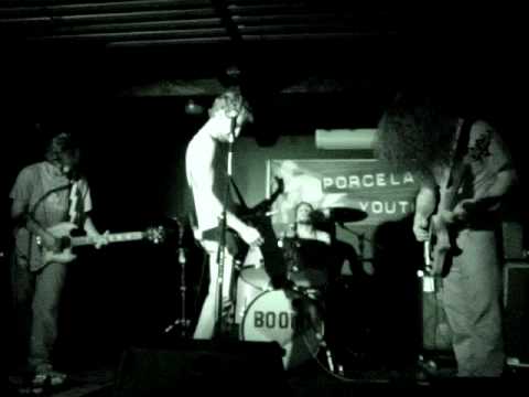 Porcelain Youth - Better Days (Bluemoon Lounge - August 6th, 2009)