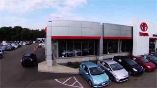 preview picture of video 'Maplewood Toyota - Maplewood, MN St. Paul MN & Minneapolis MN - Maplewood Toyota Intro'