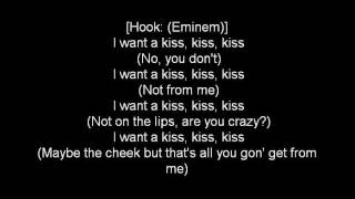 Bad Meets Evil - A Kiss - LYRICS on screen