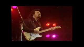 Omar and the Howlers: "The magic man" - Live at Roskilde Festival 1990