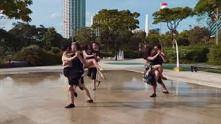 Why WALK on water when you can TANGO on water?💦😄