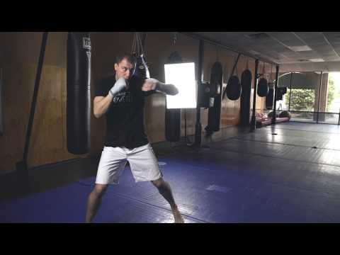 Learn Beginner Boxing Combos with James Vick