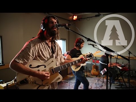 SUSTO - Dream Girl | Audiotree Live