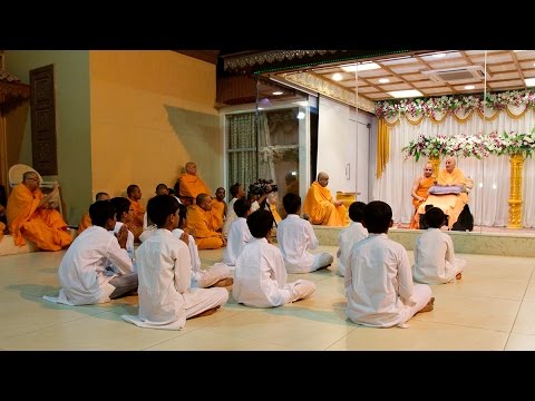 Guruhari Darshan 29 Dec 2015, Sarangpur, India