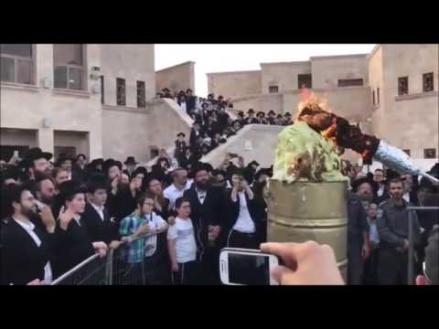 Mekubal Rav Refoel Abuchatzeira In Meron on Lag Baomer