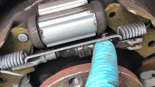 How To: Adjust rear brake shoes and handbrake cable on a 2015 Vauxhall Corsa