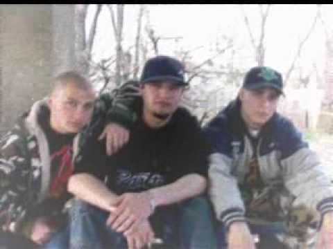 NeLegitim feat Zarru' -  Lovitura sub centura