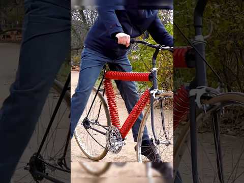 🚲😱 Что будет, если заменить раму велосипеда пружинами? Он сможет ехать?#велосипед #эксперимент #пру