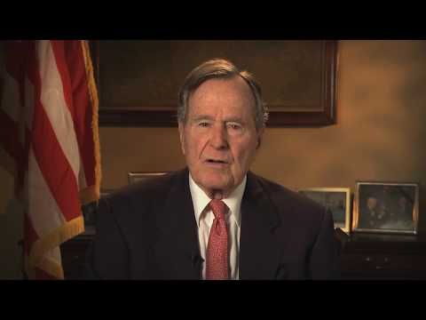 President George H.W. Bush '42 Accepts the Andover Alumni Award of Distinction