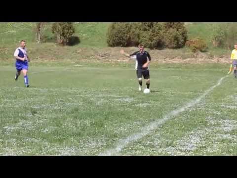 Mecz ligowy B klasy: Jawornik Czarna - Juventus Poraż (1:1)