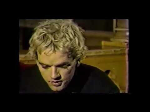 R.E.M. 1985-11 - 'Atlanta 730', Atlanta, GA, USA (Michael Stipe interview & clips)