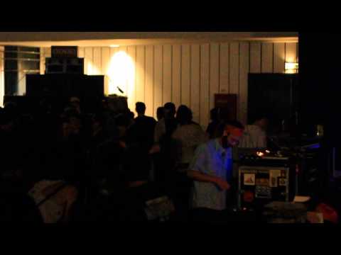 Rootikal Warriah playing Colour Red - No Badmind (Word Sound & Power 12")