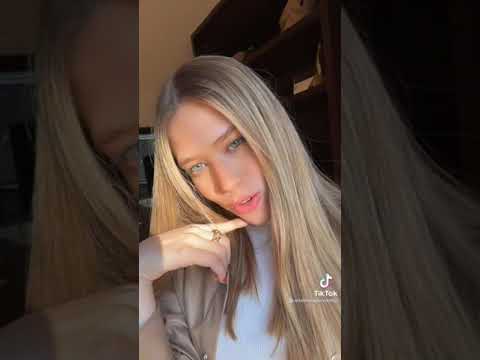 chica cantando canción "mon amour"!!!