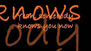 Brad Paisley - Somebody knows you now (w/ lyrics)
