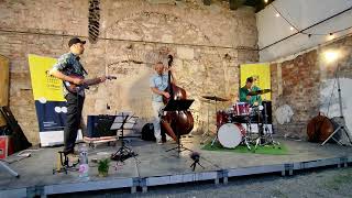 The Abstract - Blues Dream (by Bill Frisell)