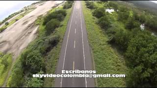 preview picture of video 'Via Barranquilla Cienaga, Video aereo, KM 80  Cybul Skyvideo colombia via 90'