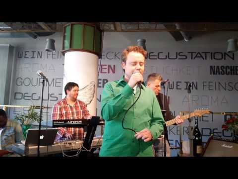 Jens & Jim Rockford Band - Ain't no sunshine live @Nelson Müllers Soul Sunday