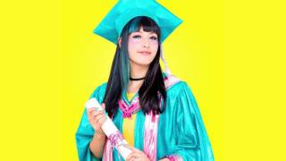 Kero Kero Bonito - Graduation