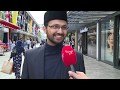 Actie van moslims in Centrum Almere: 'vraag mij alles'