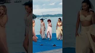 Mad Wild Dancing Queens 💃🏻