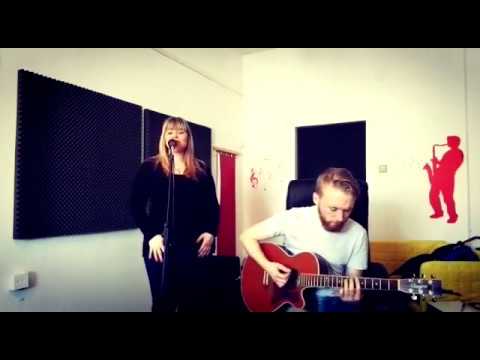Na ostří nože - Adela & Aaron