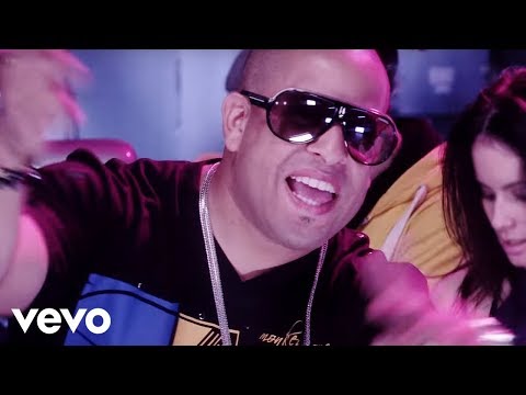 Victor Manuelle - Ella Lo Que Quiere Es Salsa ft. Voltio, Jowell & Randy