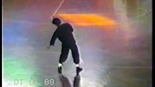 1988年 佛山精武會 表演 醉拳 (王銳勳 師父)