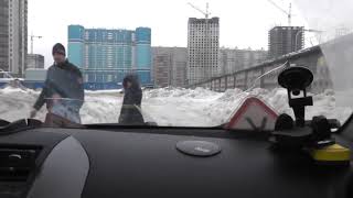 Ледяные ловушки на дороге для новичков.