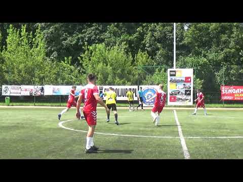 Grupa B: Dzikie Węże - Sygnały Gotartowice; XXX JURAJSKI OGÓLNOPOLSKI TURNIEJ 6 piłkarskich