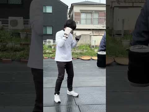 せんどー練習49日目のジャブ→左ミドル×2