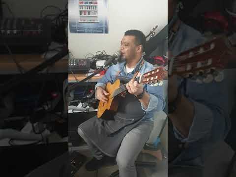 Musica despedida de Imigrante  .....Autoria de  maninho Almeida....interpretado por Ze Neves