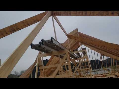 How to make a roof with 2 different cuts between 10 and 8 #framing #chaparroelfibras #tiktok