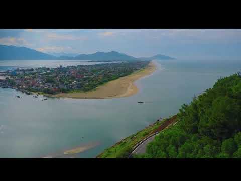 Thể hiện bởi Thái Hòa