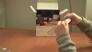 Video thumbnail for Seagate FreeAgent Desk 1TB Unboxing by Geek.com