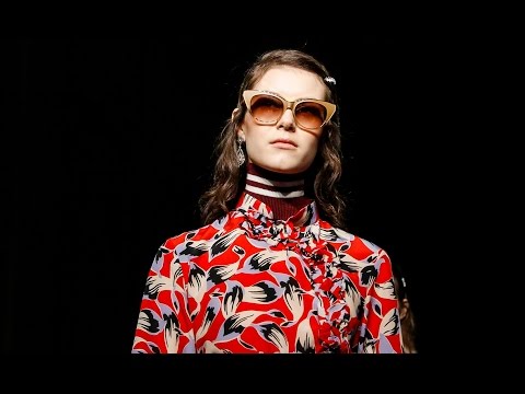 Nº21 | Fall Winter 2017/2018 Full Fashion Show | Exclusive