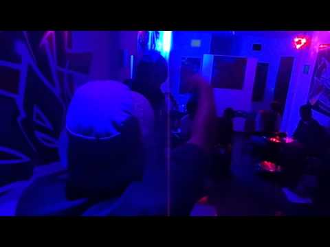 LOBAR MC Vs MC CRISOR -  BDM COLOMBIA -  BOGOTÁ 2015...