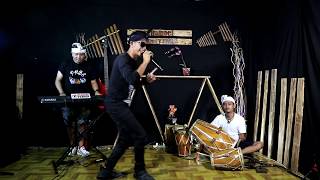 Download lagu RUSDY OYAG FEAT CEU TARSIH - MAPAY ROKOK COVER mp3 Download lagu RUSDY OYAG FEAT CEU TARSIH - MAPAY ROKOK COVER mp3