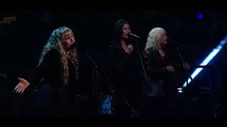 Stevie Nicks - Edge of Seventeen (Live from Fire Aid Concert 2025)