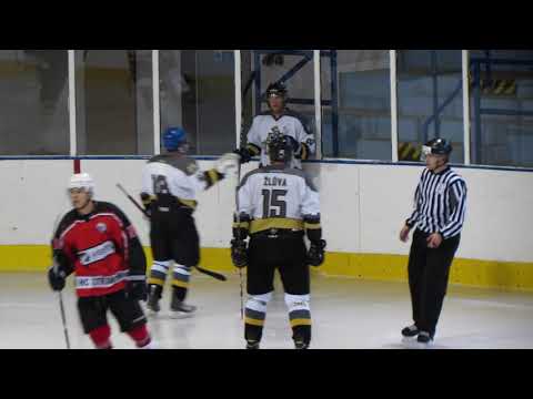 HC Strakonice - Hluboká nad Vltavou Knights 6:3, 2019-20 (gól Erika Bahuly)