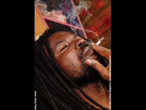 ROCKY DAWANI - WAKE UP THE TOWN