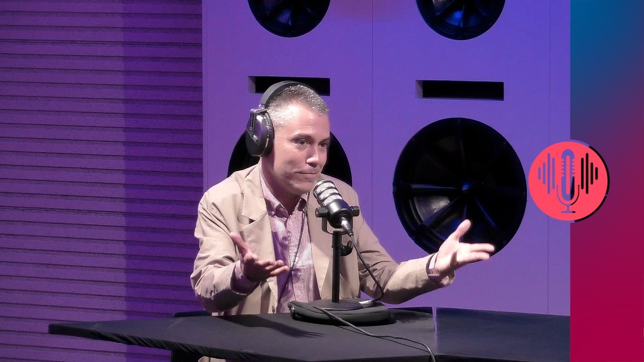 Saverio Raimondo: «Personaggi come Trump sono una sfida per la comicità»