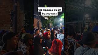 Download lagu Aku cinta padamu om satrio 2 #dangdutlawas #dangdutjadul #viral #videoshort #fyp #fypシ゚viral mp3