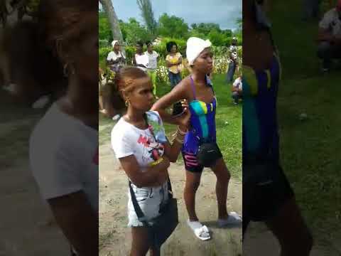 vista de los grupos Pilón del Cauto, Mecongo y parte de Los Cossia en San Germán Holguín #haiti